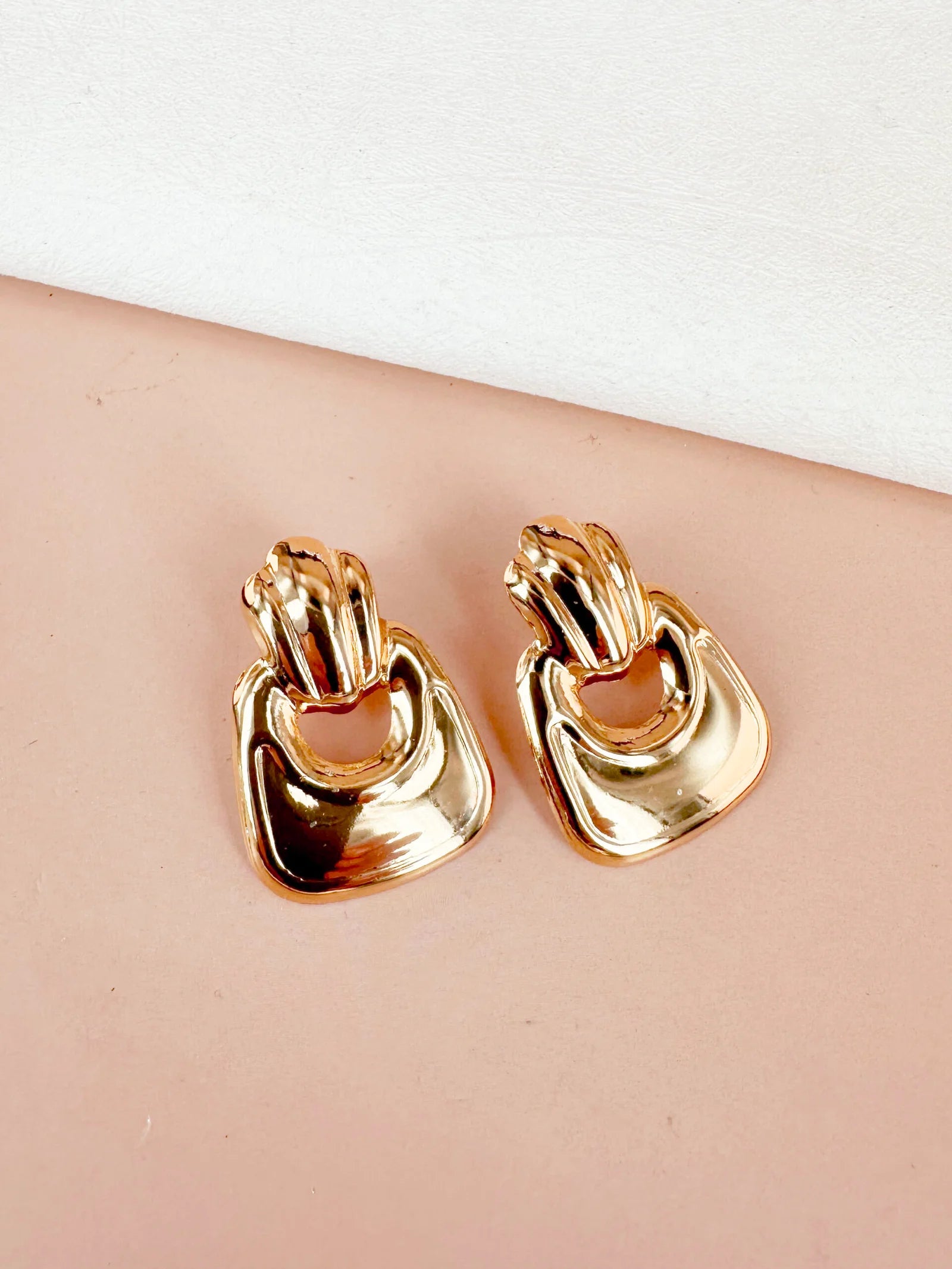 Boucles d’oreilles: Julia