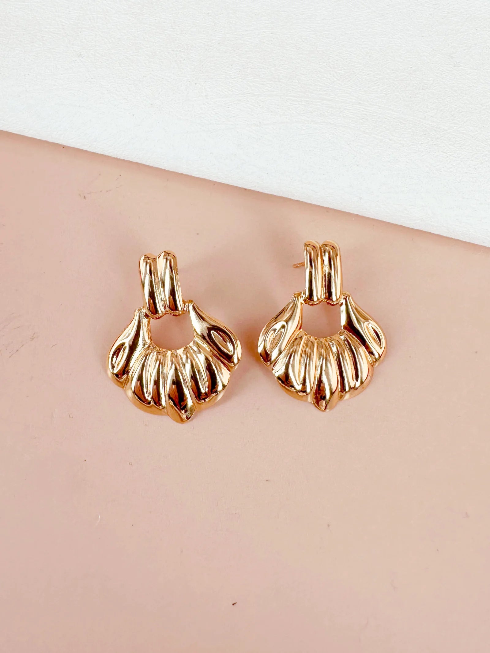 Boucles d’oreilles: Leya