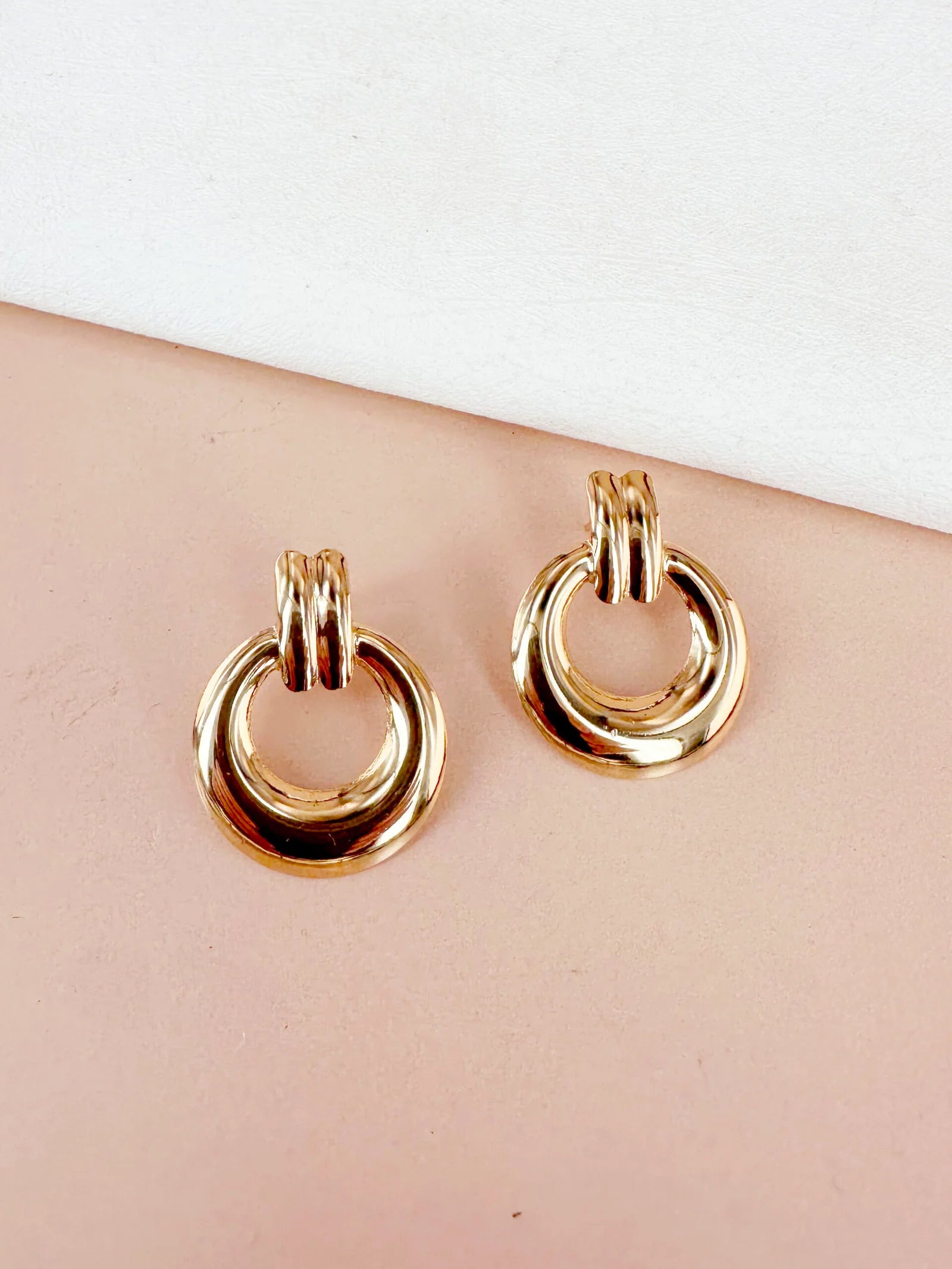 Boucles d’oreilles: Lou