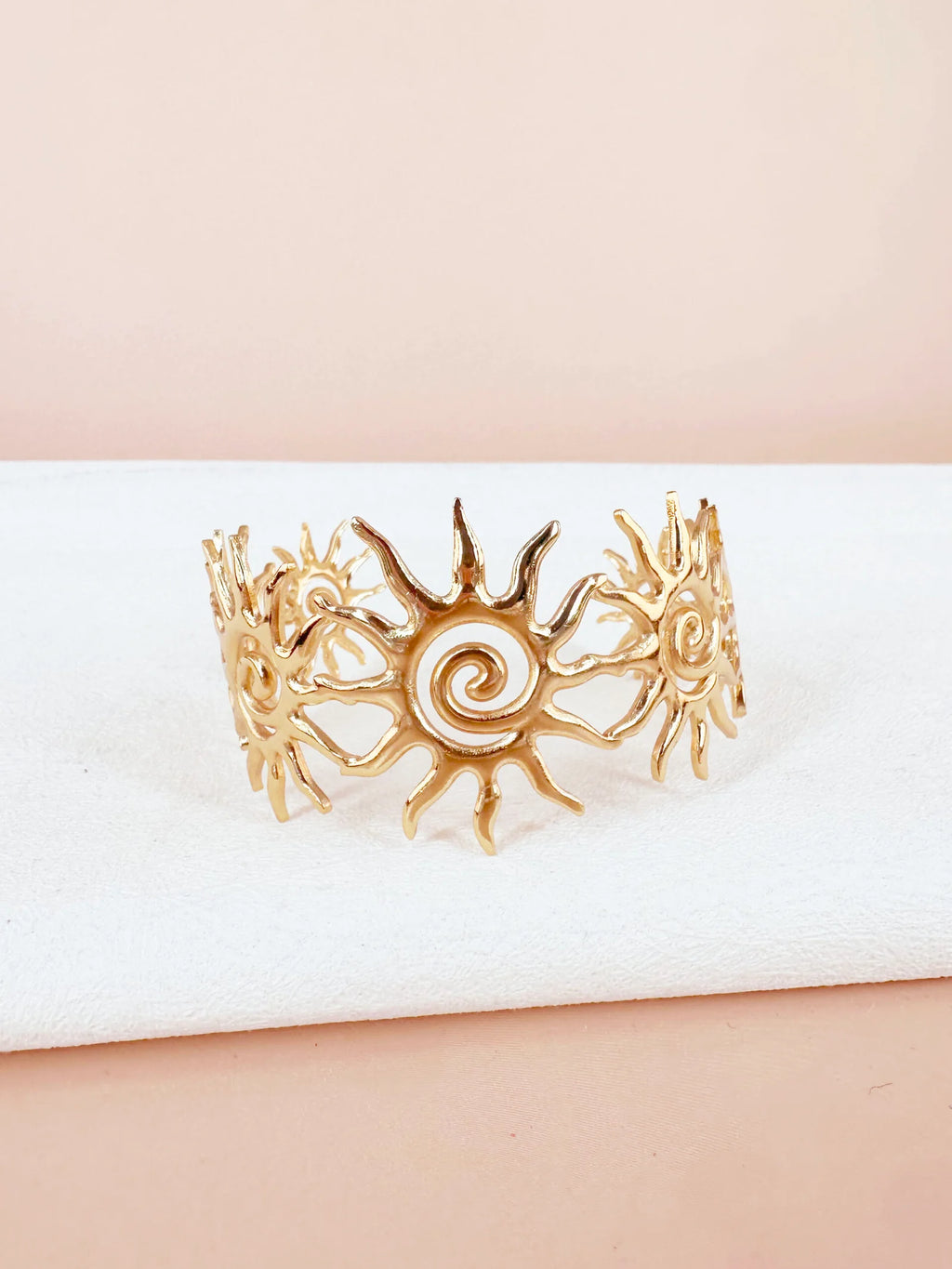 Bracelet manchette soleil: Valentine