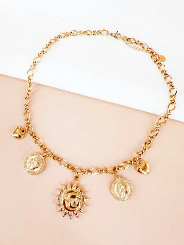 Collier multiples médaillon dorés: Joséphine