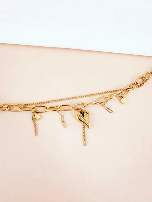 Bracelet multiple chaîne avec breloques: Adèle