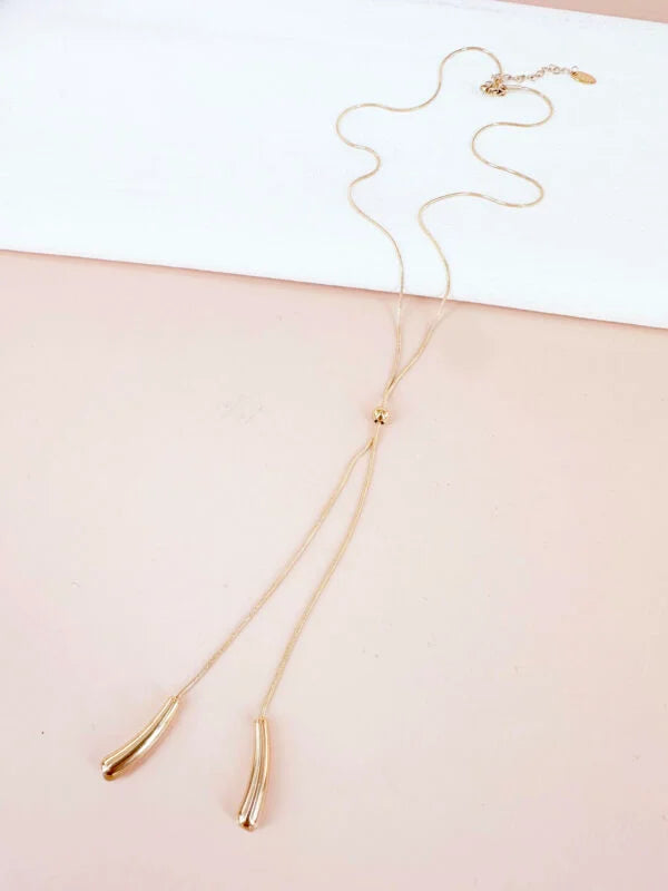 Collier cravate: Eleanor